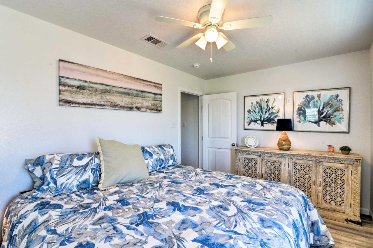 Coastal Surfside Beach House Walk To The Ocean! Екстериор снимка